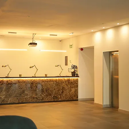 Hotel In Gold & 4*