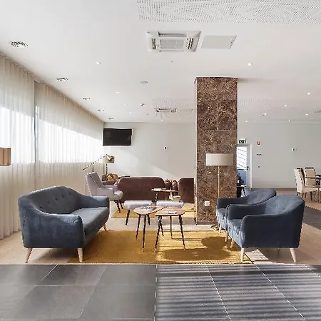 Hotel In Gold & Águeda
