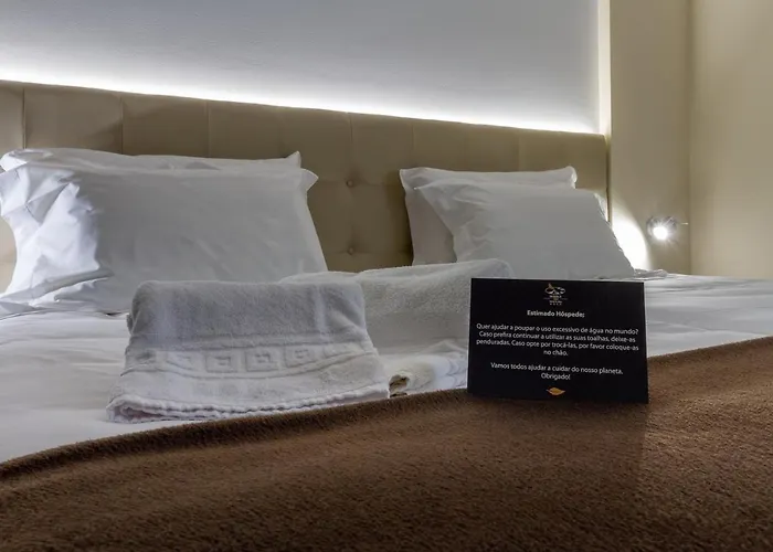 In Gold & Otel
